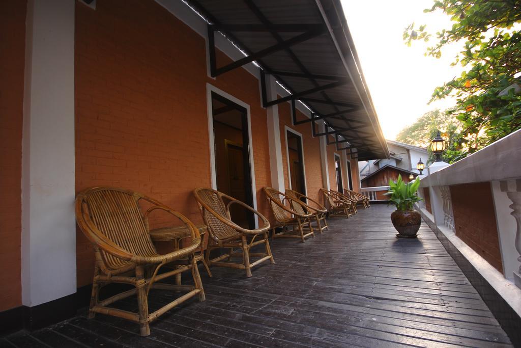 Arthawka Hotel Bagan Exterior photo